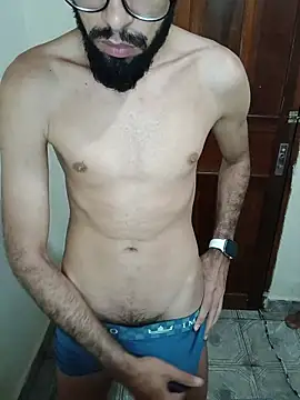 FerrariniHott online show from 10-30-25, 06:15