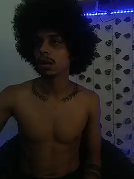 aaron play online show from 11-06-25, 01:01