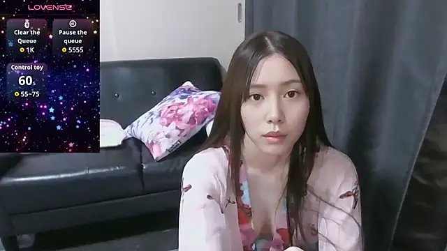 Snapshot of rinrincom chatting on 11-14-25, 09:30 rinrincom online show from 11-14-25, 09:30