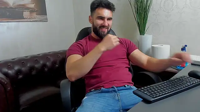 MicahLane online show from 10-31-25, 05:41