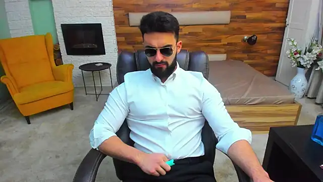 MicahLane online show from 12-16-25, 05:45