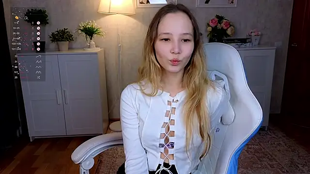 insaneinsomnia online show from 11-12-25, 09:10