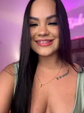 amber white15 online show from 11-02-25, 04:15