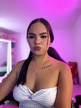 amber white15 online show from 01-17-26, 05:34