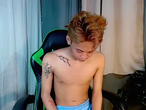 AsianCuteGuy21 online show from 02-05-26, 02:00