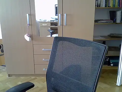 Snapshot of delayclose__ chatting on 06-28-26, 03:40 delayclose online show from 06-28-26, 03:40