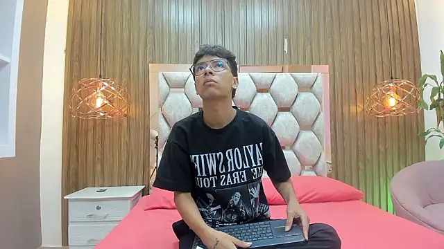 adams bobby online show from 01-17-26, 11:26