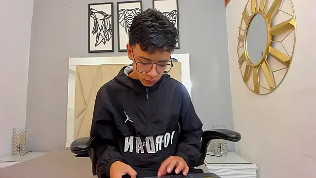 adams bobby online show from 02-02-26, 11:09