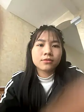 Ruby 68 online show from 12-04-25, 04:11