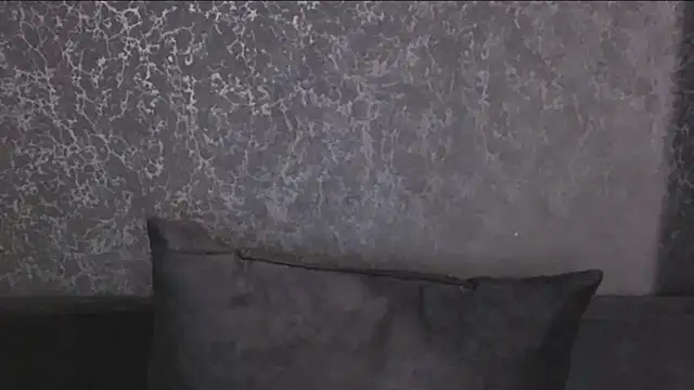 velvetveyraX online show from 12-02-25, 04:57