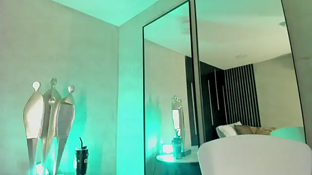 Val Guerra online show from 11-06-25, 05:30