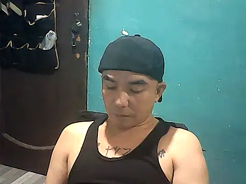 Snapshot of yourasiandesire69 chatting on 10-28-25, 12:19 yourasiandesire69 online show from 10-28-25, 12:19