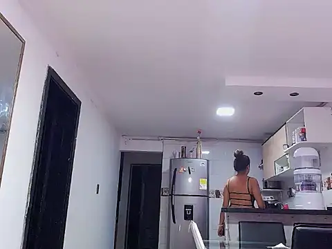 Caroline Jons online show from 11-08-25, 11:10