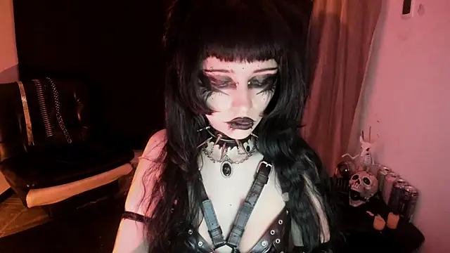 Yueeclipsa online show from 02-02-26, 03:49