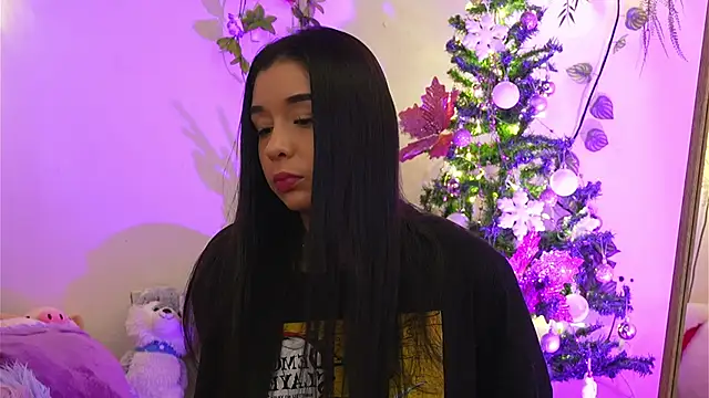 Snapshot of ISA_NIXON chatting on 12-14-25, 10:36 ISA NIXON online show from 12-14-25, 10:36