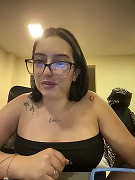 Kloe Novoa online show from 02-27-26, 12:38