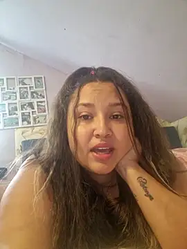 crazygirl26848 online show from 11-17-25, 07:58