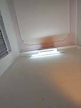 ezabel- online show from 12-17-25, 01:06