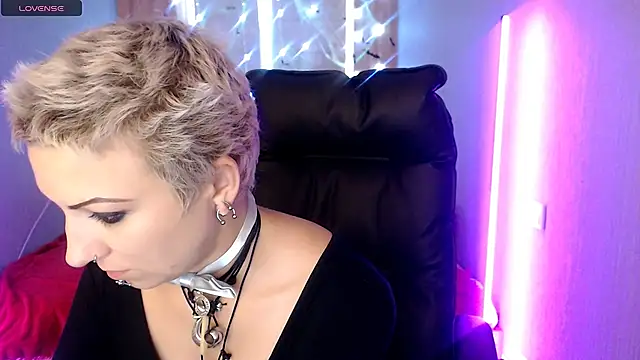 Sweet-n-Strong online show from 11-15-25, 08:22