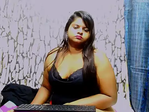 Snapshot of Indian_doll26 chatting on 11-01-25, 06:59 Indian doll26 online show from 11-01-25, 06:59