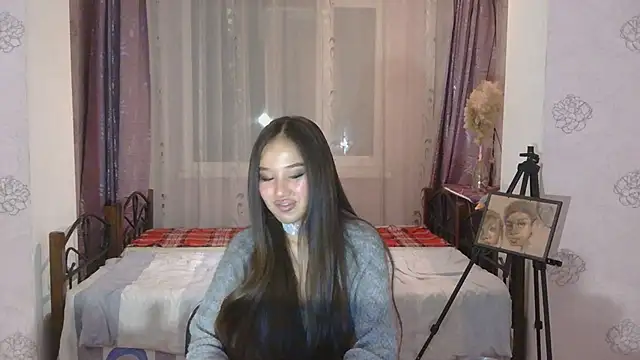 Snapshot of LumiHeart chatting on 11-15-25, 07:43 LumiHeart online show from 11-15-25, 07:43
