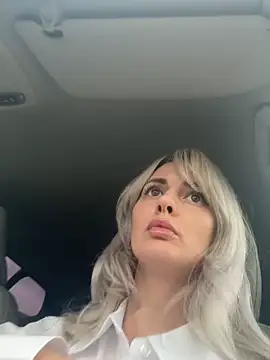 blondegirlx online show from 11-04-25, 11:20