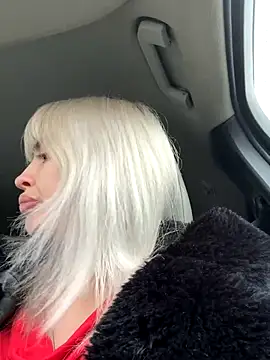 blondegirlx online show from 11-29-25, 09:23