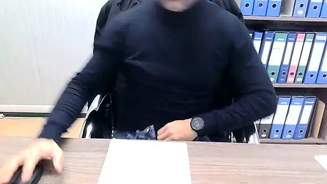 Evasionee online show from 12-15-25, 07:34