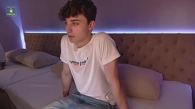 Richard steele hot online show from 10-30-25, 03:13