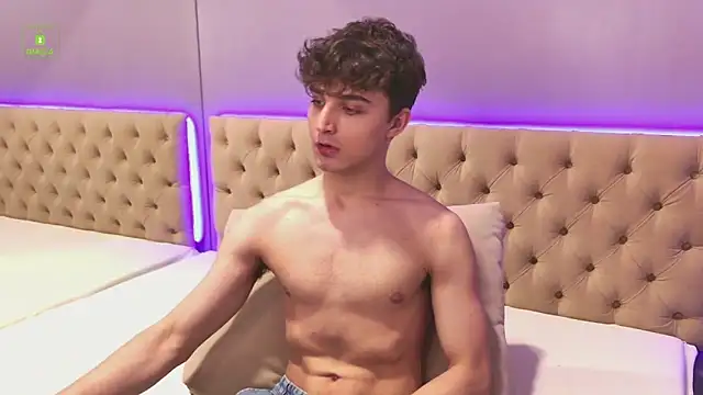 Richard steele hot online show from 11-16-25, 03:28