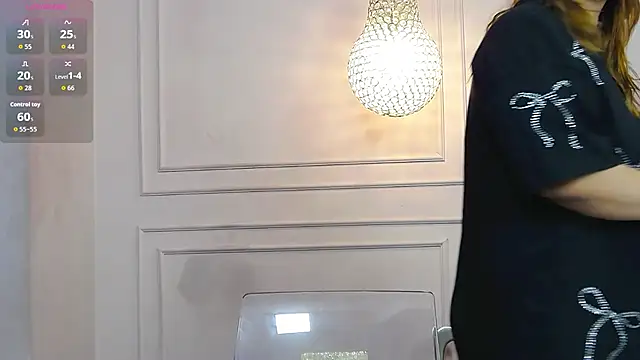 Snapshot of kittykelly chatting on 12-15-25, 07:01 kittykelly online show from 12-15-25, 07:01