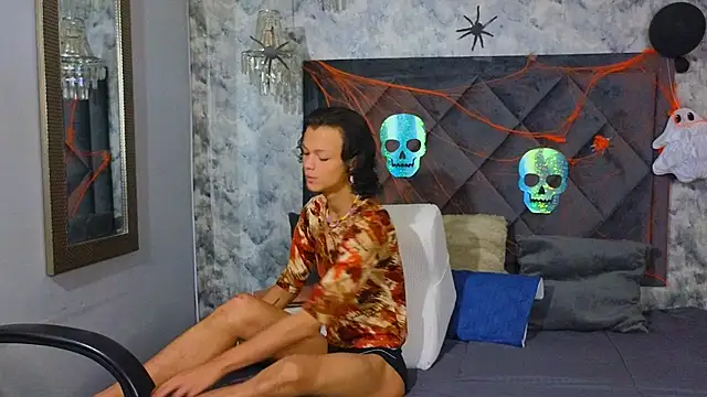 Indi rave online show from 10-31-25, 12:50