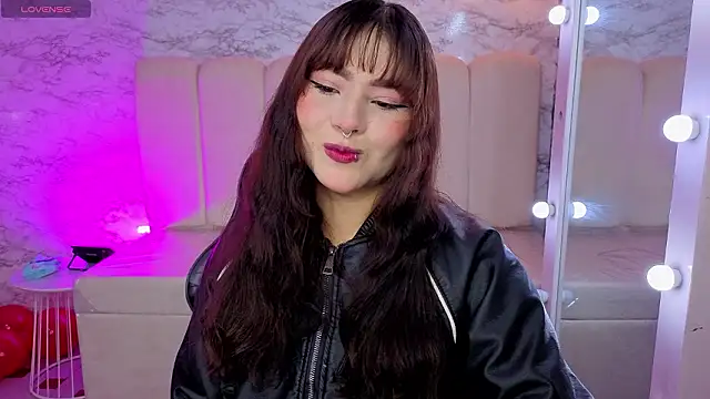 Afrodita Wild v online show from 02-22-26, 03:18