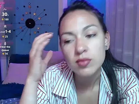 Soffii Dreaaam4 online show from 11-15-25, 02:24