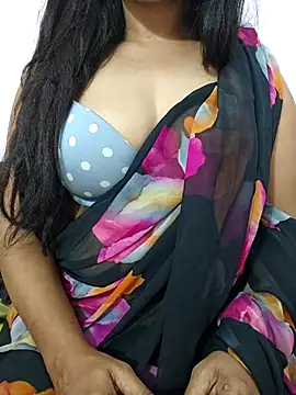 Snapshot of soni_soni99 chatting on 10-29-25, 02:14 soni soni99 online show from 10-29-25, 02:14