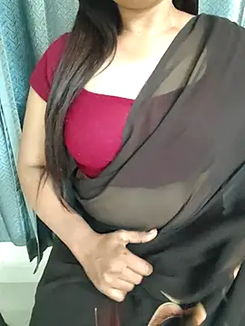 Snapshot of soni_soni99 chatting on 12-15-25, 05:12 soni soni99 online show from 12-15-25, 05:12