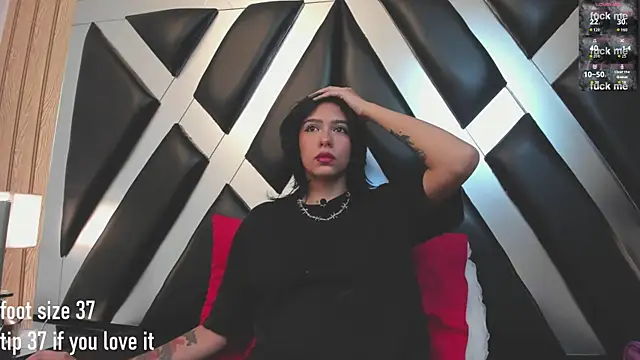 CloePerson online show from 04-02-26, 07:11