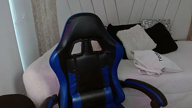 AliceSmity  online show from 03-02-26, 12:23