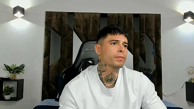 MATEO DILUCA online show from 01-08-26, 09:06