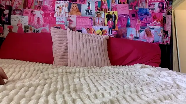 Snapshot of BriMariee chatting on 06-13-26, 09:13 BriMariee online show from 06-13-26, 09:13