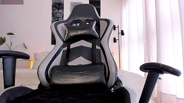 IamKael  online show from 01-17-26, 05:49