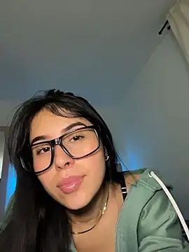 Snapshot of BIJOU_SECRET chatting on 01-14-26, 03:45 BIJOU SECRET online show from 01-14-26, 03:45