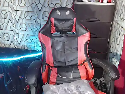 slimraz02 online show from 11-13-25, 01:37