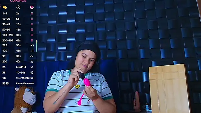 Kesha rosse  online show from 11-23-25, 07:30