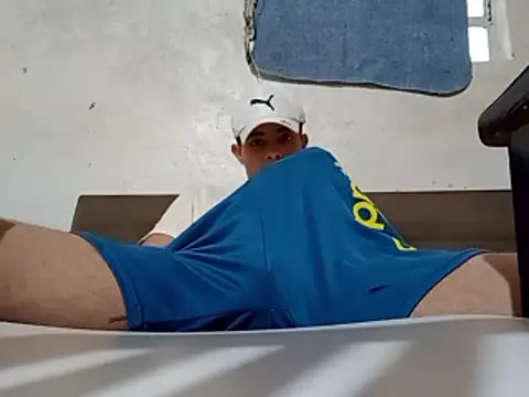 Snapshot of Fernandosafado081 chatting on 01-14-26, 06:35 Fernandosafado081 online show from 01-14-26, 06:35