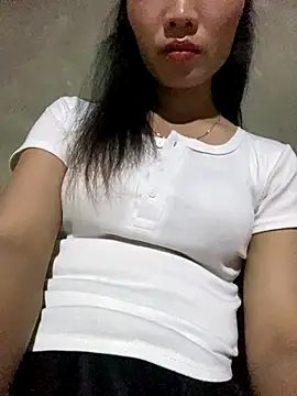 Yunzang online show from 10-27-25, 01:09