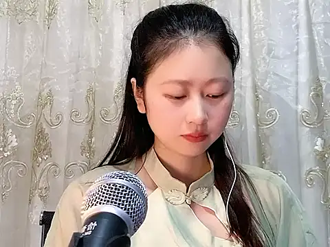 nuannuan35593 online show from 10-28-25, 11:36