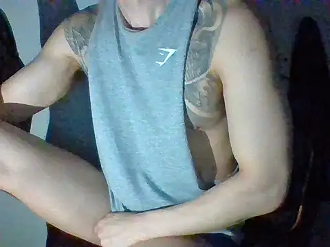 Snapshot of jaydenasiantattoo chatting on 11-02-25, 02:52 jaydenasiantattoo online show from 11-02-25, 02:52