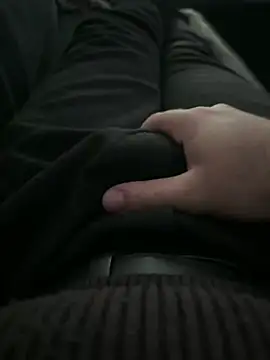 Snapshot of hasanka62 chatting on 03-04-26, 08:20 hasanka62 online show from 03-04-26, 08:20