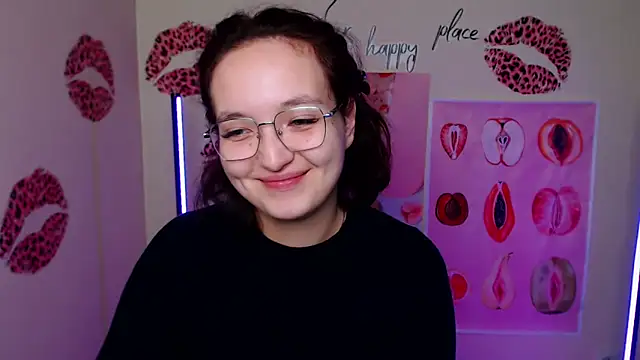 MissAriaa online show from 10-28-25, 07:27